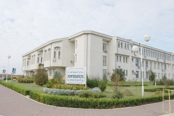 Un profesor ieşean primeşte titlul de 